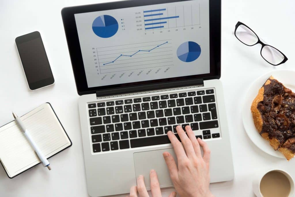 laptop organic traffic grow laptom organic traffic grow